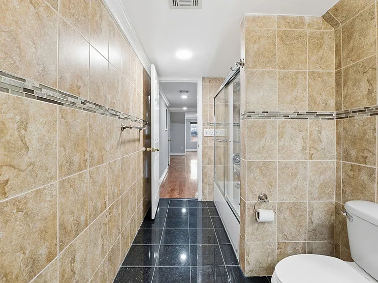 168 New York Ave #2 — Photo 11