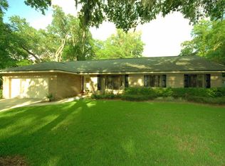 3904 Paddlewheel Ct, Brandon, FL 33511