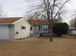 518 3rd Ave NW, West Fargo, ND 58078