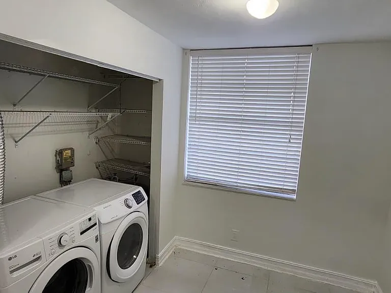 1020 NW 80th Ave #203 — Photo 8