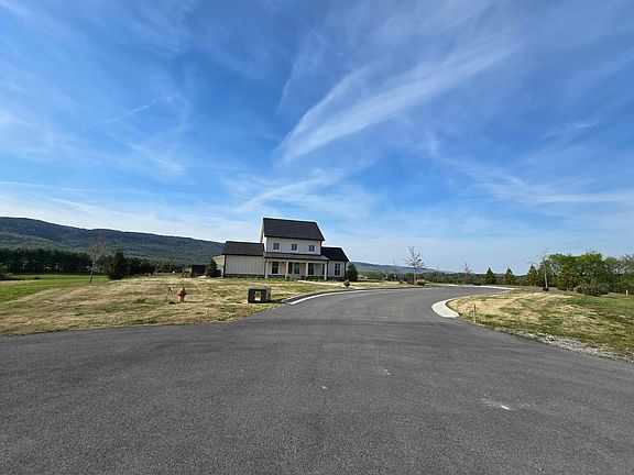 5th image of 96 & 98 River Ridge Rd