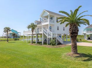 705 Kinsey Dr, Pt Bolivar, TX 77650