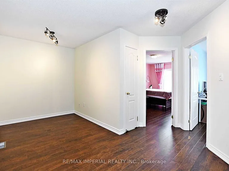 8 Townwood Dr #34 — Photo 11