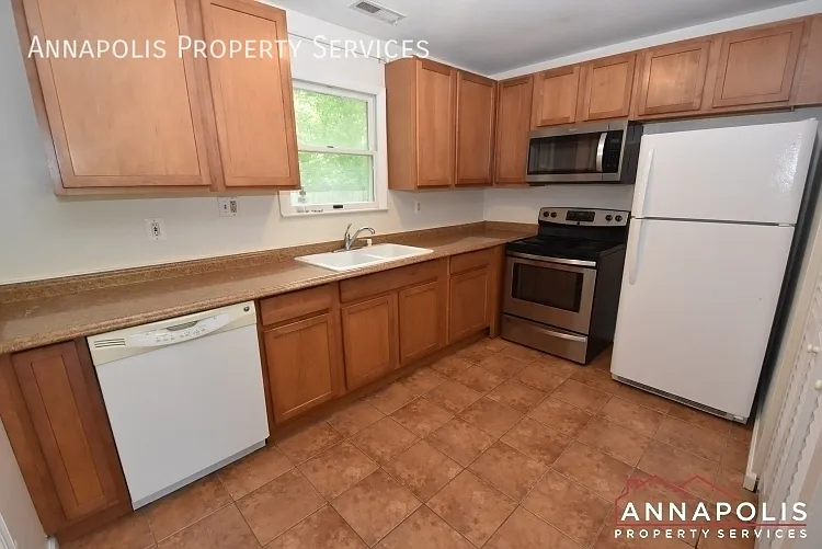 1223 cross road — Photo 2