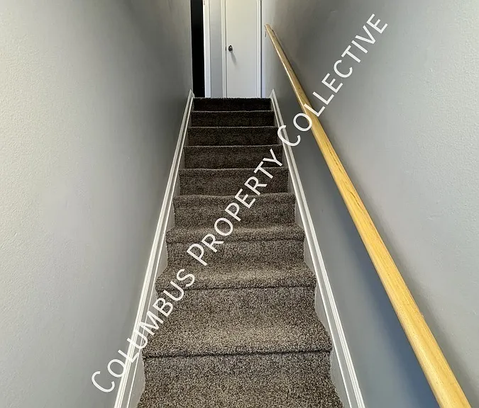 3287 E Mound St — Photo 6