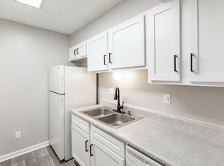 Raintree Village Apartments, Decatur, AL 35601
