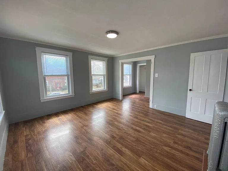 196 Main St #2 — Photo 10