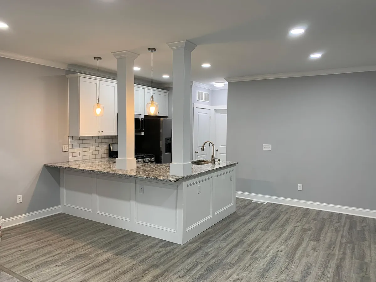 Building Photo - 403 Ward Ave #2