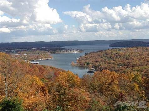 Fall over Table Rock Lake