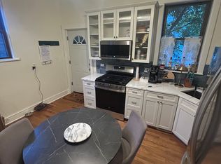 3916 N Bernard St #R, Chicago, IL