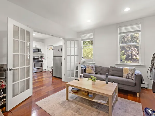 36 Perry St, Jersey City, NJ 07306