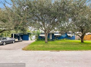 1996 SW 28th Way, Fort Lauderdale, FL 33312