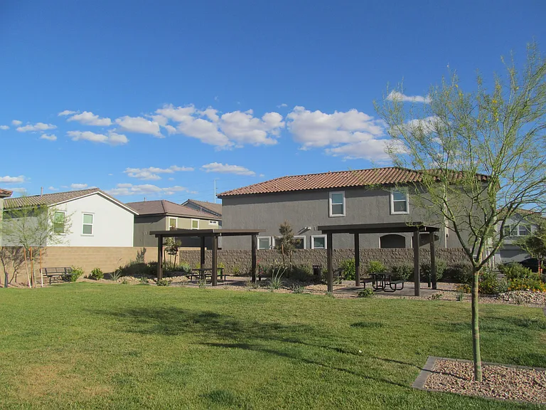 8110 Oakwood Bend Ave — Photo 38
