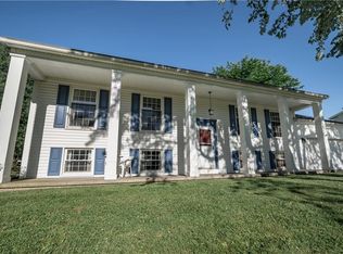 55 Stuyvesant Rd, Pittsford, NY 14534