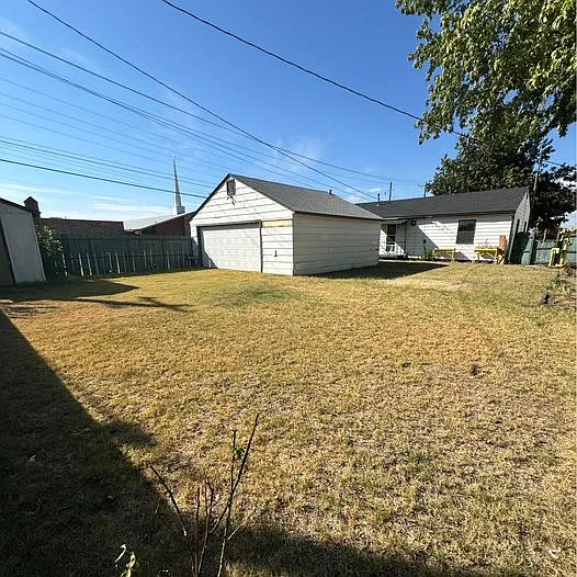 2321 W Elm Ave — Photo 18