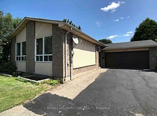 451 Leacock Dr, Barrie, ON L4N 4X6