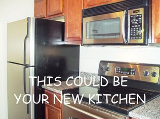 2324 Orchard Crest St, Shelby Twp, MI 48317