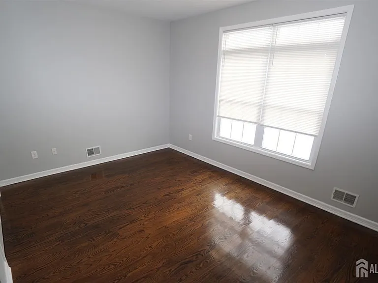 1299 Saint George Ave #103 — Photo 18