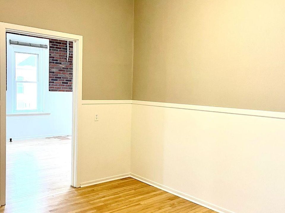 Entry office area