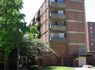 233 N Craig St APT 402, Pittsburgh, PA 15213