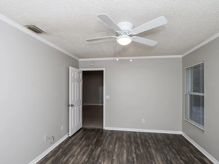 108 Osceola Ave — Photo 10