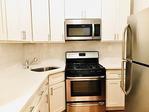 2nd image of 178 E 108th St #2A