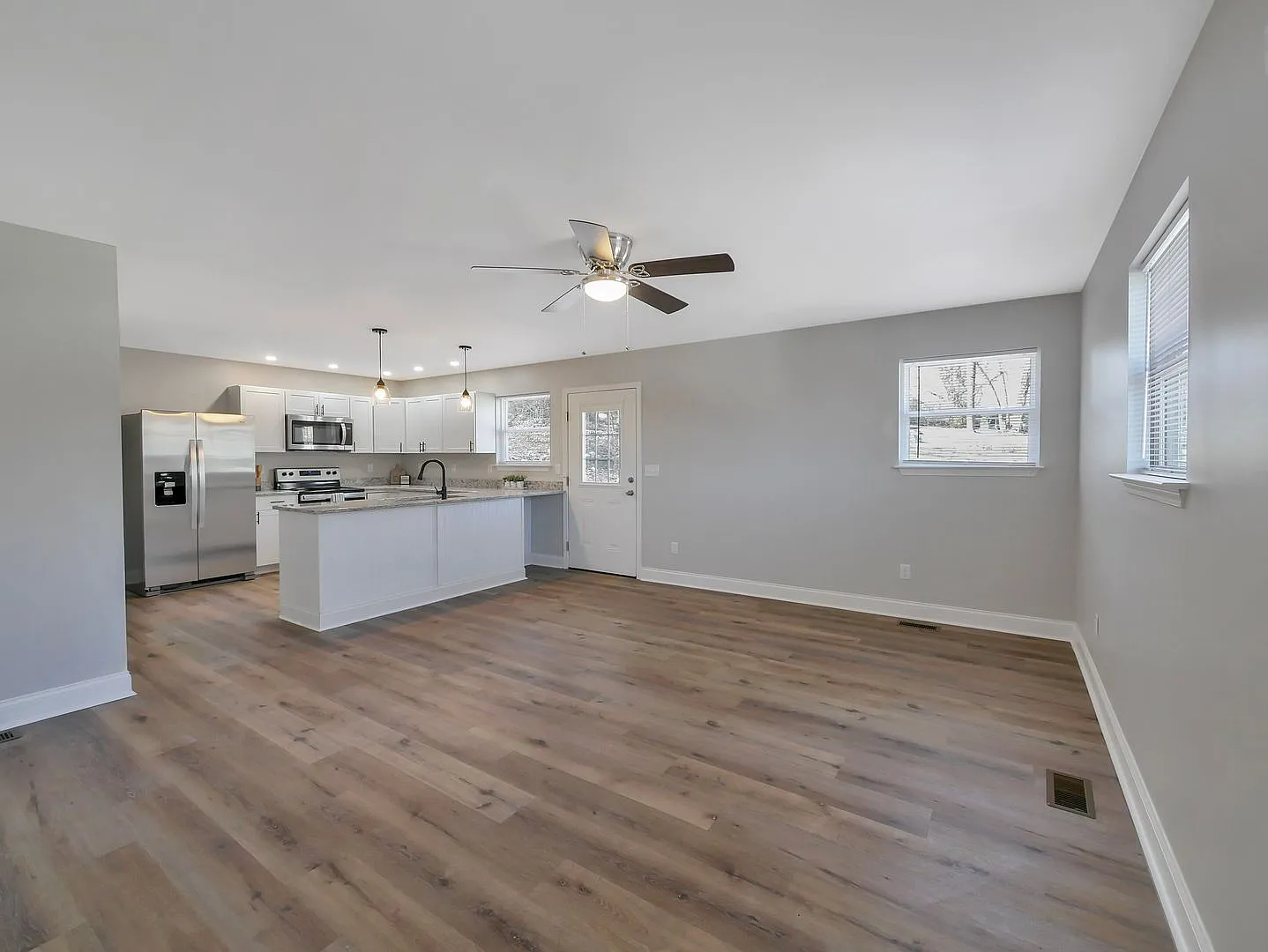3 BR 2 BA - 2023 Construction near Shallowford Rd — Photo 4
