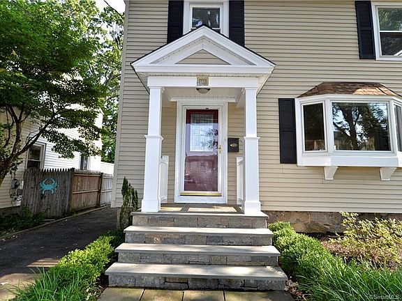 2nd image of 186 Glenwood Ave