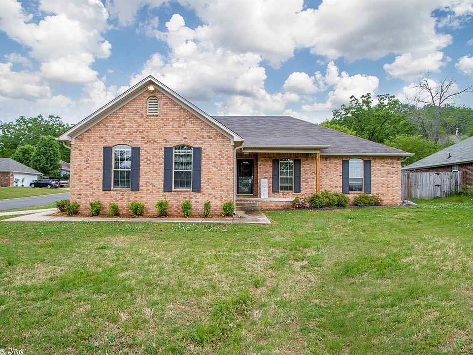 1st image of 56 Weston Cir