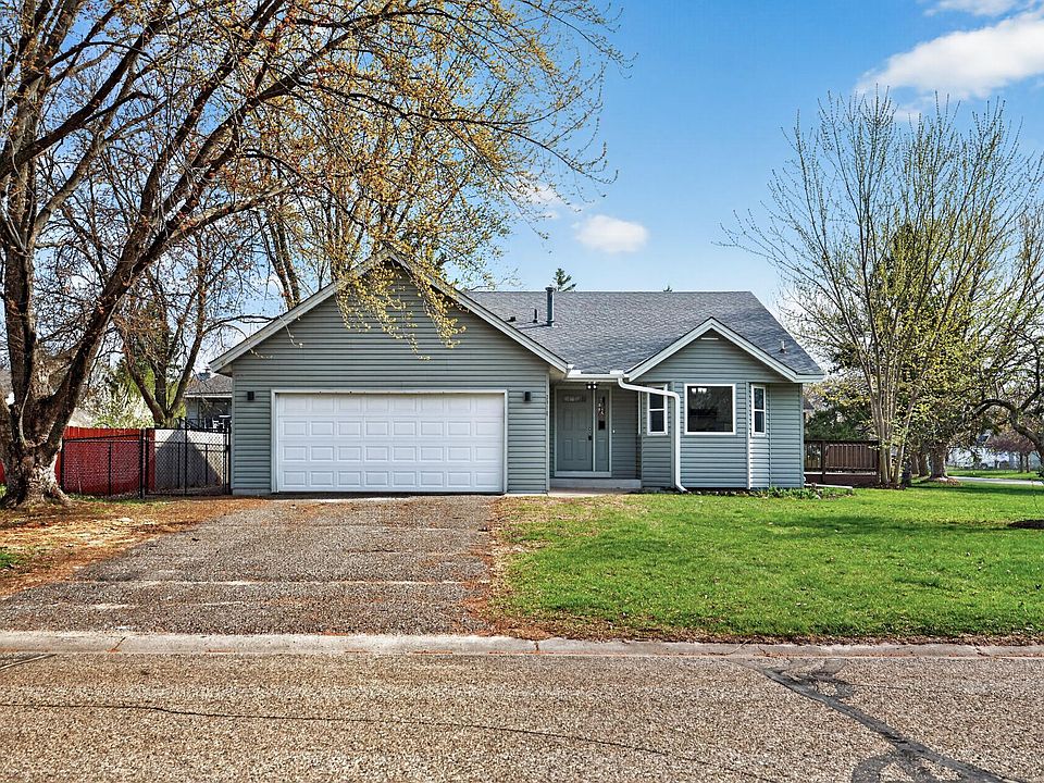 1st image of 3918 88th Ln NE