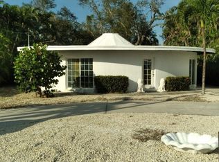301 Donora Blvd, Fort Myers Beach, FL 33931
