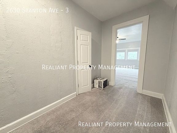 5th image of 2630 Stanton Ave #3