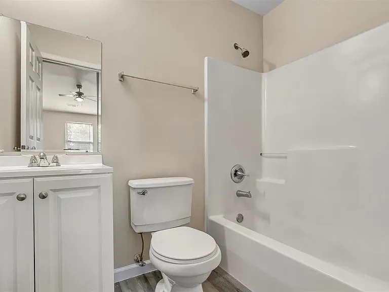 214 Timber Creek Dr #C — Photo 12