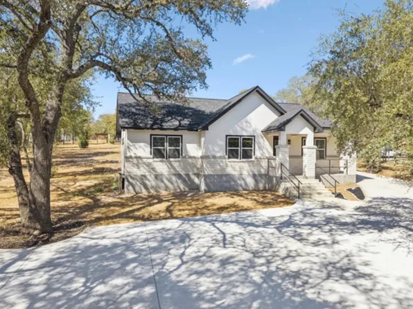 5571 Eichman Rd, Von Ormy, TX 78073