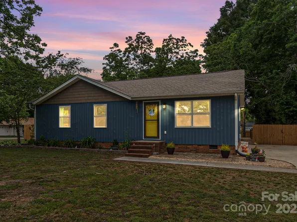 1724 Virginia St, Monroe, NC 28110