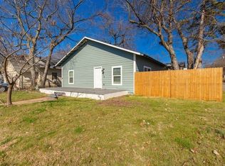 575 E Houston St, Paris, TX 75460