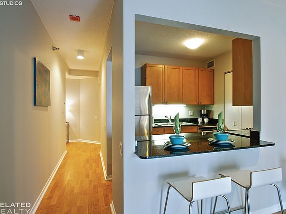 4th image of 400 N Lasalle St #3206