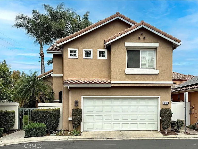 13490 S Gamble Ct — Photo 1