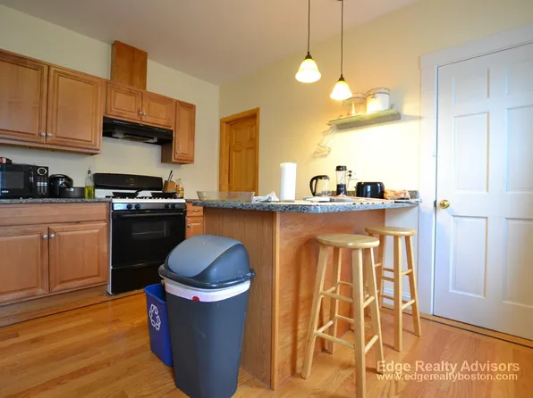 47 Easton St #1, Allston, MA 02134