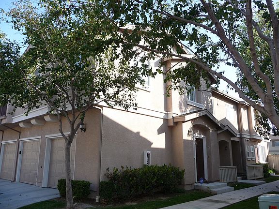 Entrance & Attached Garage