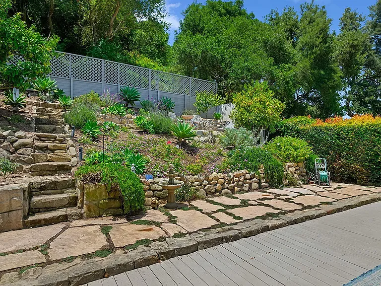 1212 W Micheltorena St — Photo 6