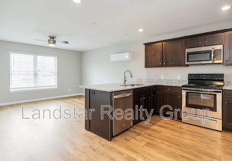 7310 Tiger Way #202 — Photo 11