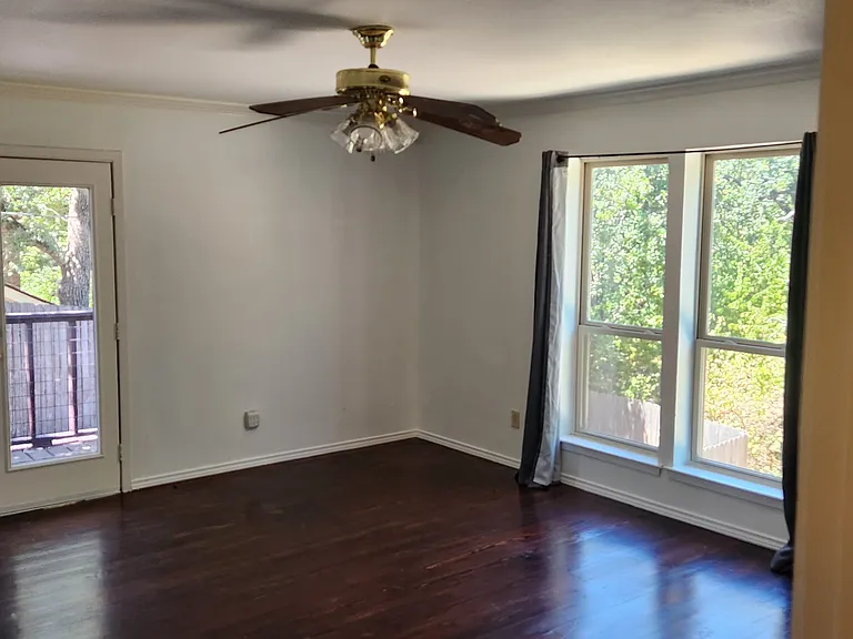 5901 Mountainwood Dr — Photo 9