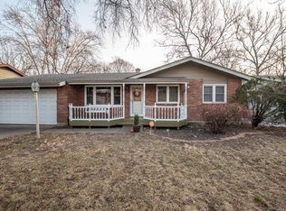 5325 N Virginia Ave, Kansas City, MO 64118