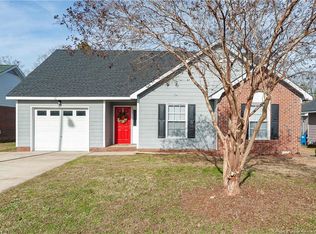 6322 Greycliff Dr, Fayetteville, NC 28314