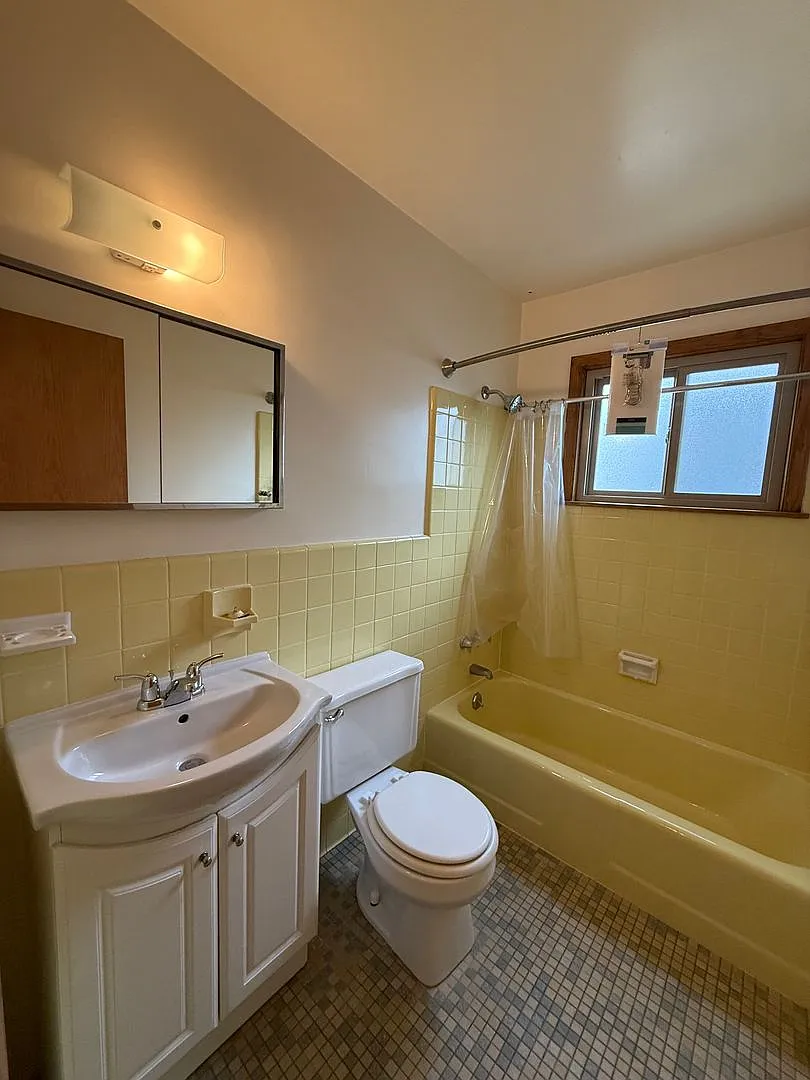 643 Cleveland Ave S — Photo 3