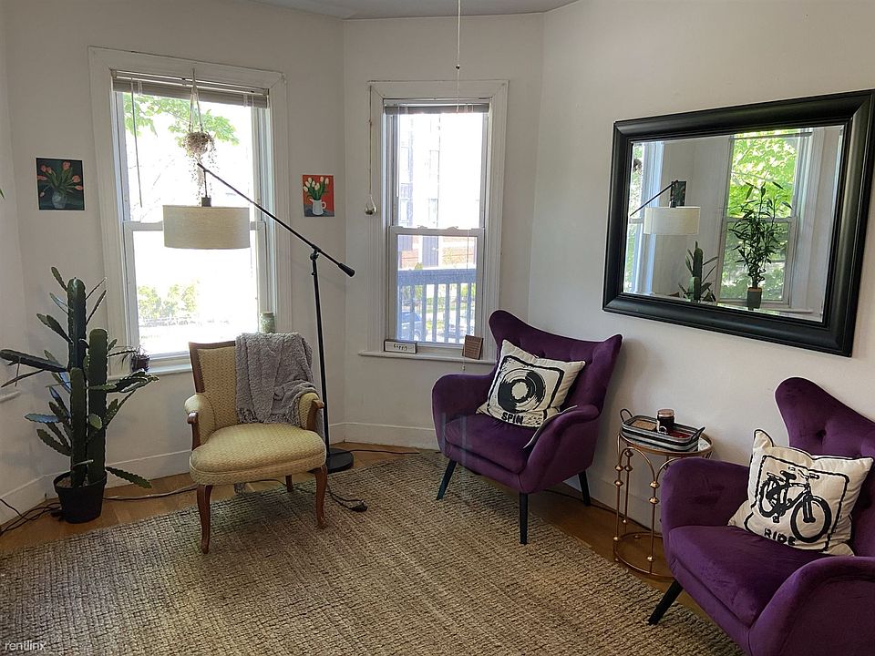 landlord_unit_photo_49942180_18