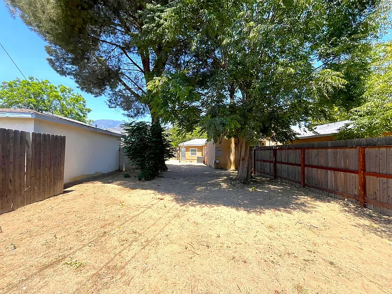1629 Kendall Dr — Photo 41
