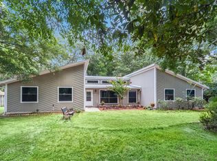 377 San Pablo Rd N, Jacksonville, FL 32225