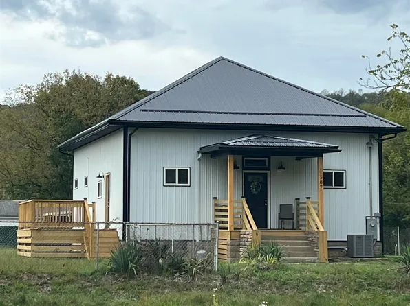 507 Bisetown Rd, Lost Creek, WV 26385